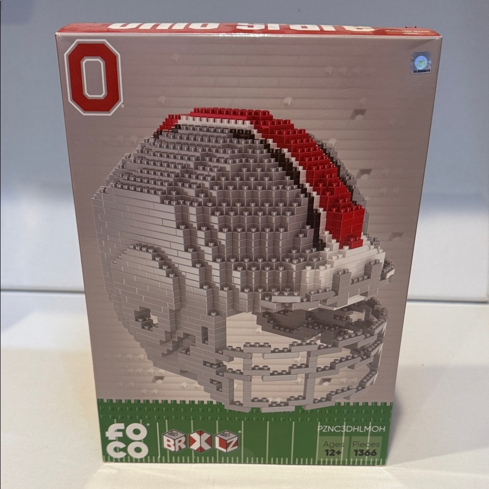 NWT Ohio State Football 🏈 Helmet Building Set